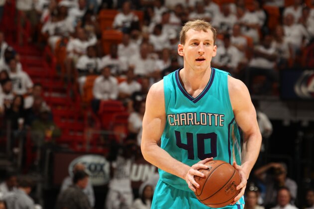 MIAMI, FL  - APRIL 20: Cody Zeller #40 of the Charlotte Hornets defends the ball against the Miami Heat  during Game Two of the Eastern Conference Quarterfinals during the 2016 NBA Playoffs on April 20, 2016 at American Airlines Arena in Miami, Florida. NOTE TO USER: User expressly acknowledges and agrees that, by downloading and or using this Photograph, user is consenting to the terms and conditions of the Getty Images License Agreement. Mandatory Copyright Notice: Copyright 2016 NBAE (Photo by Issac Baldizon/NBAE via Getty Images)
