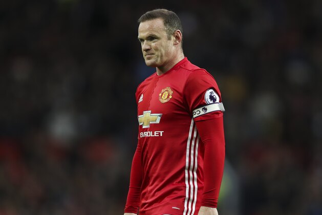MANCHESTER, ENGLAND - OCTOBER 29: Wayne Rooney of Manchester United  during the Premier League match between Manchester United and Burnley at Old Trafford on October 29, 2016 in Manchester, England. (Photo by Mark Robinson/Getty Images)