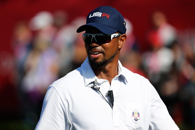 CHASKA, MN - OCTOBER 02: Vice-captain Tiger Woods of the United States looks on from the first tee during singles matches of the 2016 Ryder Cup at Hazeltine National Golf Club on October 2, 2016 in Chaska, Minnesota.  (Photo by Jamie Squire/Getty Images)