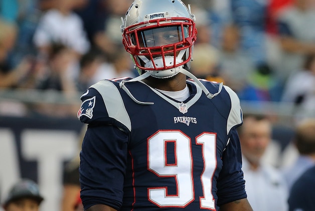 FOXBORO, MA - AUGUST 18: Jamie Collins #91 of the New England Patriots walks onto the field before a preseason game with the Chicago Bears in the first quarter at Gillette Stadium on August 18, 2016 in Foxboro, Massachusetts. (Photo by Jim Rogash/Getty Images)
