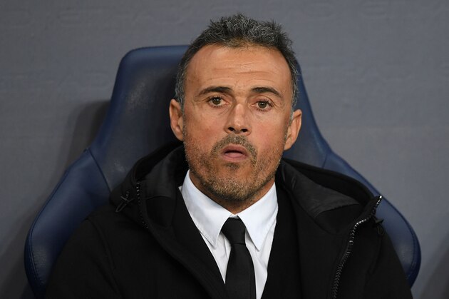 Barcelona's coach Luis Enrique during the UEFA Champions League group C football match between Manchester City and Barcelona at the Etihad Stadium in Manchester, north west England on November 1, 2016. / AFP / PAUL ELLIS        (Photo credit should read PAUL ELLIS/AFP/Getty Images)