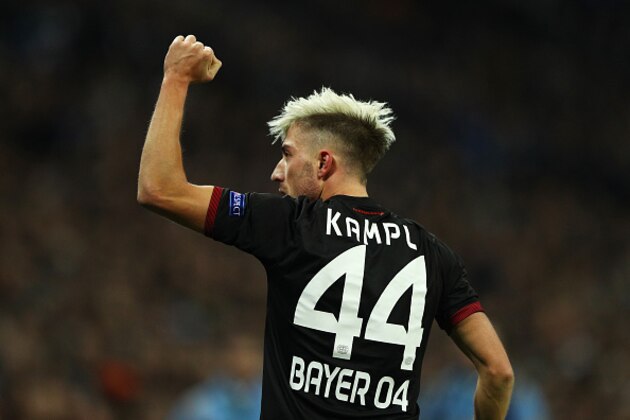 LONDON, ENGLAND - NOVEMBER 02:  Kevin Kampl of Bayer Leverkusen celebrates scoring his sides first goal during the UEFA Champions League Group E match between Tottenham Hotspur FC and Bayer 04 Leverkusen at Wembley Stadium on November 2, 2016 in London, England.  (Photo by Ian Walton/Getty Images)