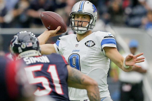 HOUSTON, TX - OCTOBER 30: Matthew Stafford #9 of the Detroit Lions  looks to throws over pressure from John Simon #51 of the Houston Texans at NRG Stadium on October 30, 2016 in Houston, Texas.  (Photo by Bob Levey/Getty Images)
