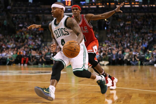BOSTON, MA - NOVEMBER 2: Isaiah Thomas #4 of the Boston Celtics drives against Rajon Rondo #9 of the Chicago Bulls during the third quarter at TD Garden on November 2, 2016 in Boston, Massachusetts. (Photo by Maddie Meyer/Getty Images) BOSTON, MA - NOVEMBER 2: Isaiah Thomas #4 of the Boston Celtics drives against Rajon Rondo #9 of the Chicago Bulls during the third quarter at TD Garden on November 2, 2016 in Boston, Massachusetts. (Photo by Maddie Meyer/Getty Images)
