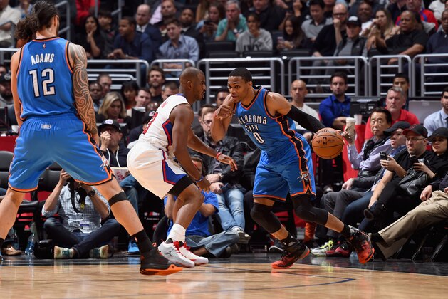 LOS ANGELES, CA - NOVEMBER 2:  Russell Westbrook #0 of the Oklahoma City Thunder handles the ball against the Los Angeles Clippers on November 2, 2016 at STAPLES Center in Los Angeles, California. NOTE TO USER: User expressly acknowledges and agrees that, by downloading and/or using this Photograph, user is consenting to the terms and conditions of the Getty Images License Agreement. Mandatory Copyright Notice: Copyright 2016 NBAE (Photo by Juan Ocampo/NBAE via Getty Images)