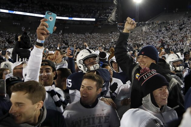 STATE COLLEGE, PA - OCTOBER 22:  Penn State students rush the field after the Penn State Nittany Lions defeated the Ohio State Buckeyes 24-21 on October 22, 2016 at Beaver Stadium in State College, Pennsylvania.  (Photo by Justin K. Aller/Getty Images)