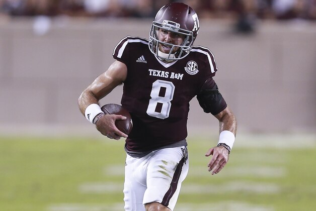 COLLEGE STATION, TX - OCTOBER 29: Trevor Knight #8 of the Texas A&M Aggies runs with the ball against the New Mexico State Aggies at Kyle Field on October 29, 2016 in College Station, Texas.  (Photo by Bob Levey/Getty Images)