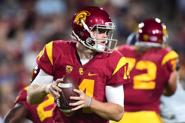 LOS ANGELES, CA - OCTOBER 27:  Quarterback Sam Darnold