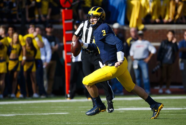 Nov 5, 2016; Ann Arbor, MI, USA; Michigan Wolverines quarterback Wilton Speight (3) rushes in the first half against the Maryland Terrapins at Michigan Stadium. Mandatory Credit: Rick Osentoski-USA TODAY Sports