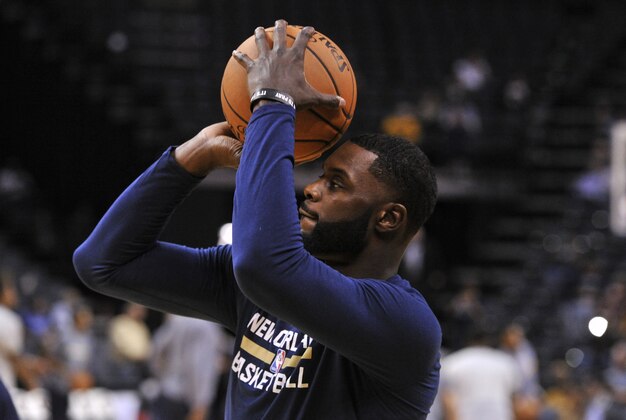 Nov 2, 2016; Memphis, TN, USA; New Orleans Pelicans guard Lance Stephenson (5) warms up before the game against the Memphis Grizzlies at FedExForum. Mandatory Credit: Justin Ford-USA TODAY Sports