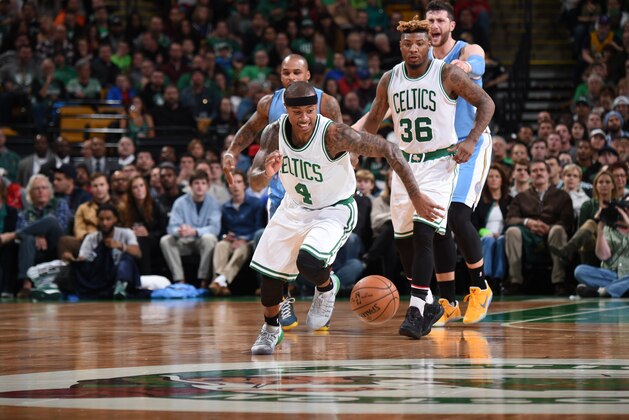 BOSTON, MA - NOVEMBER 6: Isaiah Thomas #4 of the Boston Celtics goes for a loose ball against the Denver Nuggets on November 6, 2016 at the TD Garden in Boston, Massachusetts.  NOTE TO USER: User expressly acknowledges and agrees that, by downloading and or using this photograph, User is consenting to the terms and conditions of the Getty Images License Agreement. Mandatory Copyright Notice: Copyright 2016 NBAE  (Photo by Brian Babineau/NBAE via Getty Images)