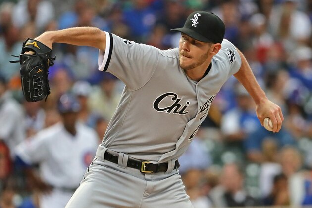 CHICAGO, IL - JULY 28:  Starting pitcher Chris Sale #49 of the Chicago White Sox delivers the ball against the Chicago Cubs at Wrigley Field on July 28, 2016 in Chicago, Illinois.  (Photo by Jonathan Daniel/Getty Images)