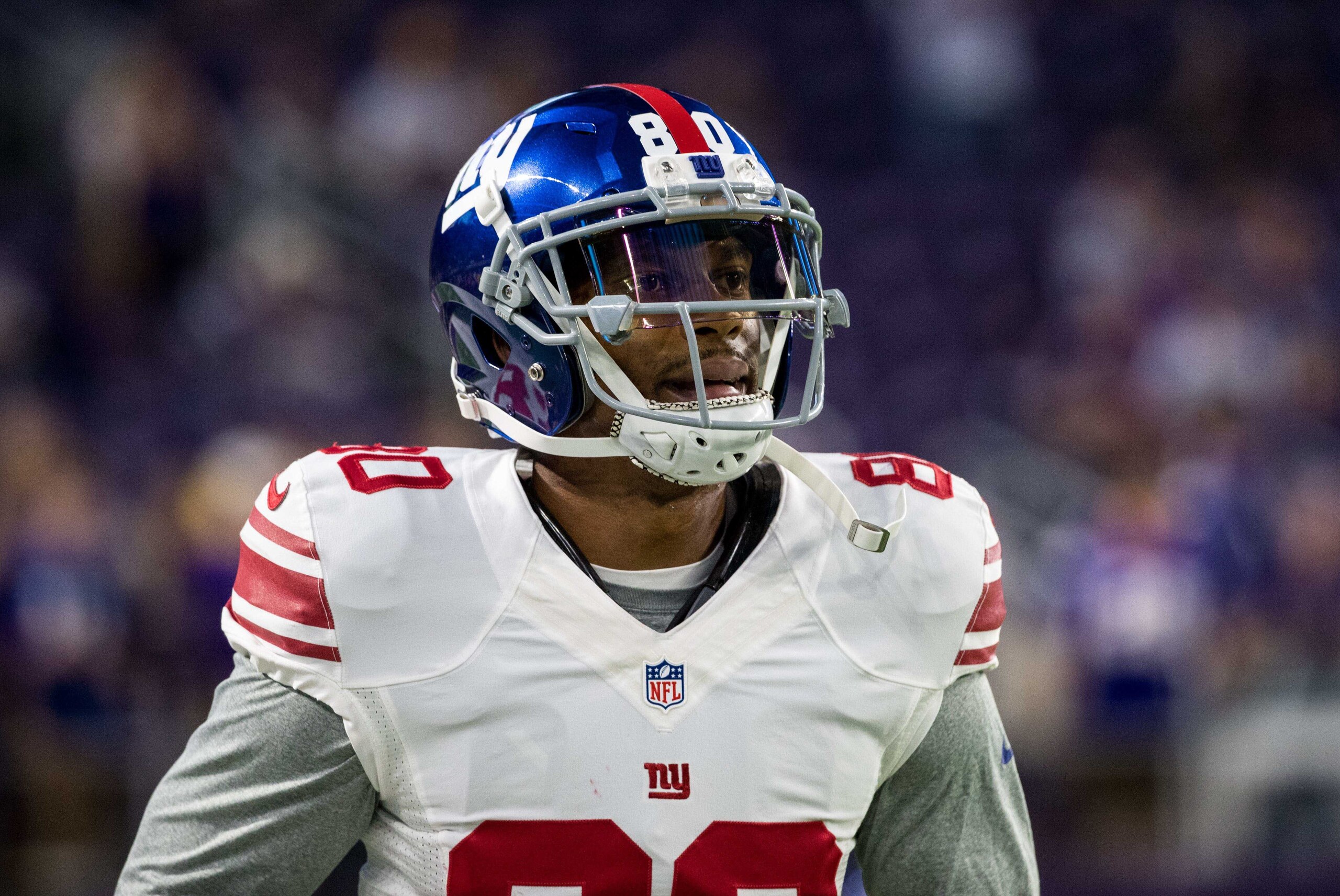 Oct 3, 2016; Minneapolis, MN, USA; New York Giants wide receiver Victor Cruz (80) looks on against the Minnesota Vikings at U.S. Bank Stadium. The Vikings defeated the Giants 24-10. Mandatory Credit: Brace Hemmelgarn-USA TODAY Sports