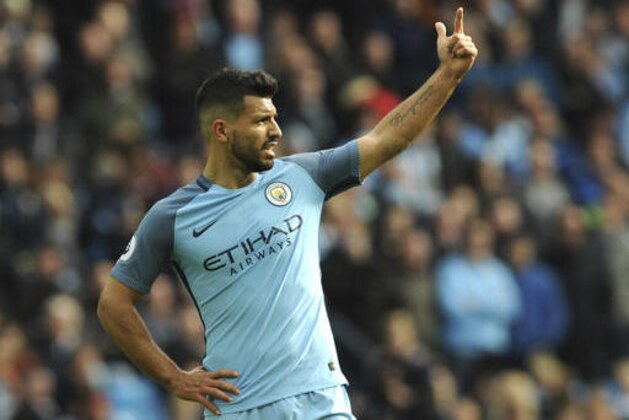 Manchester City's Sergio Aguero gestures during the English Premier League soccer match between Manchester City and Southampton at the Etihad Stadium in Manchester, England, Sunday, Oct. 23, 2016. (AP Photo/Rui Vieira)