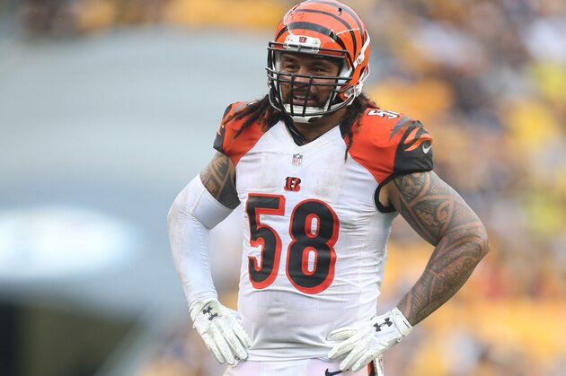 Sep 18, 2016; Pittsburgh, PA, USA;  Cincinnati Bengals middle linebacker Rey Maualuga (58) reacts against the Pittsburgh Steelers during the third quarter at Heinz Field. The Steelers won 24-16. Mandatory Credit: Charles LeClaire-USA TODAY Sports