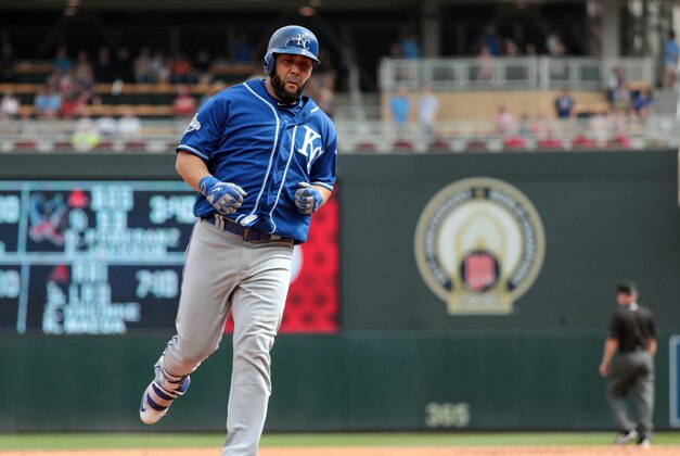 Sep 5, 2016; Minneapolis, MN, USA; Kansas City Royals designated hitter Kendrys Morales (25) rounds third base after hitting a three run home run during the fifth inning against the Minnesota Twins at Target Field. Mandatory Credit: Jordan Johnson-USA TODAY Sports