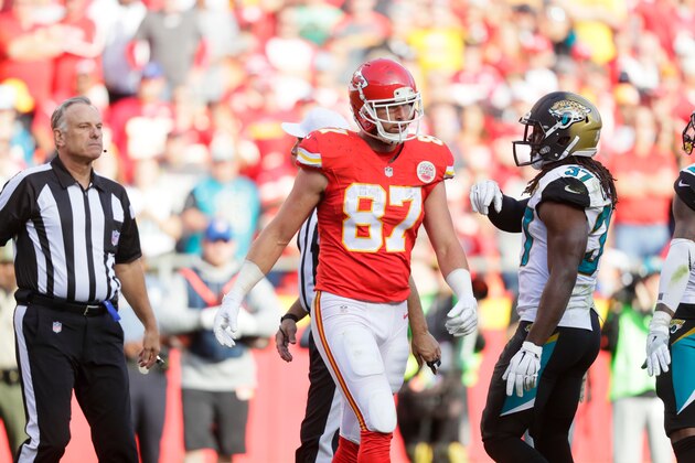 KANSAS CITY, MO - NOVEMBER 6: Tight end Travis Kelce #87 of the Kansas City Chiefs walks aways after being ejected from the game by the field judge after arguing a non call for pass interference against the Jacksonville Jaguars in the end zone at Arrowhead Stadium during the fourth quarter of the game on November 6, 2016 in Kansas City, Missouri. (Photo by Peter Aiken/Getty Images)