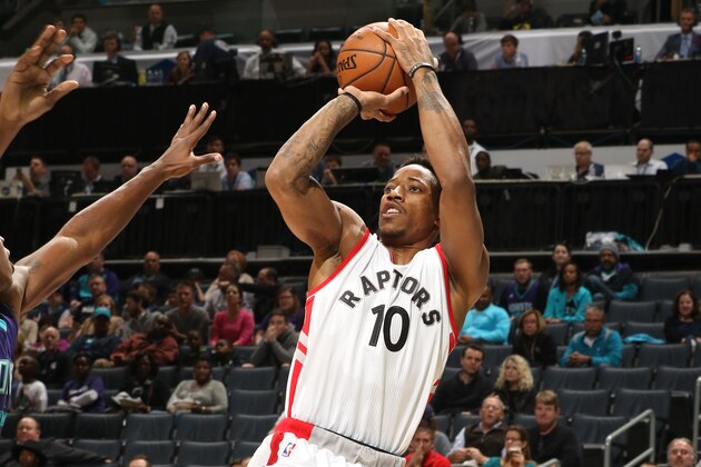 CHARLOTTE, NC - NOVEMBER 11: DeMar DeRozan #10 of the Toronto Raptors shoots the ball against the Charlotte Hornets on November 11, 2016 at Time Warner Cable Arena in Charlotte, North Carolina. NOTE TO USER: User expressly acknowledges and agrees that, by downloading and or using this photograph, User is consenting to the terms and conditions of the Getty Images License Agreement.  Mandatory Copyright Notice:  Copyright 2016 NBAE (Photo by Brock Williams-Smith/NBAE via Getty Images)