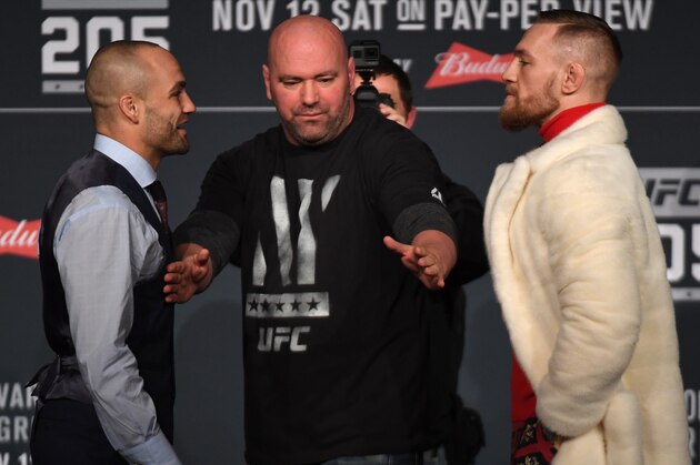 NEW YORK, NY - NOVEMBER 10:  (L-R) Opponents Eddie Alvarez and Conor McGregor of Ireland face off during the UFC 205 press conference inside The Theater at Madison Square Garden on November 10, 2016 in New York City. (Photo by Brandon Magnus/Zuffa LLC/Zuffa LLC via Getty Images)