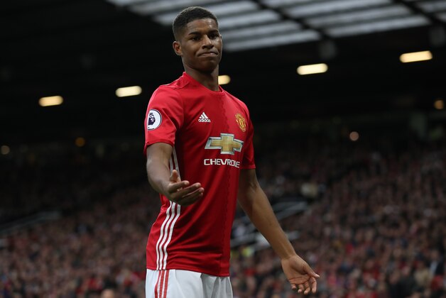 MANCHESTER, ENGLAND - OCTOBER 29: Marcus Rashford of Manchester United reacts during the Premier League match between Manchester United and Burnley at Old Trafford on October 29, 2016 in Manchester, England.  (Photo by Mark Robinson/Getty Images)