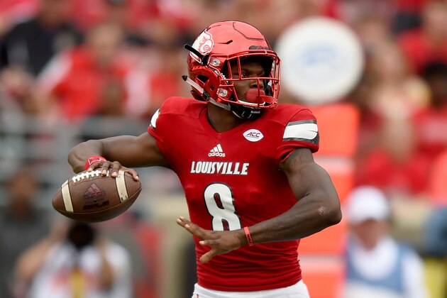 LOUISVILLE, KY - SEPTEMBER 17: Lamar Jackson