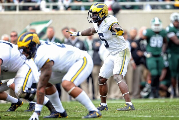 Oct 29, 2016; East Lansing, MI, USA; Michigan Wolverines linebacker Jabrill Peppers (5) during the second half of a game against the Michigan State Spartans at Spartan Stadium. Mandatory Credit: Mike Carter-USA TODAY Sports