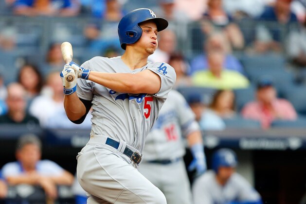 NEW YORK, NY - SEPTEMBER 14:  Corey Seager #5 of the Los Angeles Dodgers in action against the New York Yankees at Yankee Stadium on September 14, 2016 in the Bronx borough of New York City. The Dodgers defeated the Yankees 2-0.  (Photo by Jim McIsaac/Getty Images)