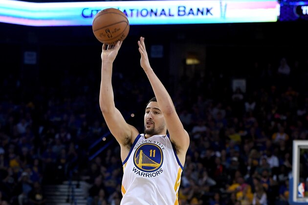 OAKLAND, CA - OCTOBER 21:  Klay Thompson #11 of the Golden State Warriors shoots against the Portland Trail Blazers during an NBA basketball game at ORACLE Arena on October 21, 2016 in Oakland, California. NOTE TO USER: User expressly acknowledges and agrees that, by downloading and or using this photograph, User is consenting to the terms and conditions of the Getty Images License Agreement.  (Photo by Thearon W. Henderson/Getty Images)