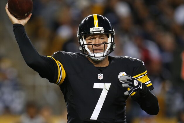 PITTSBURGH, PA - NOVEMBER 13:  Ben Roethlisberger #7 of the Pittsburgh Steelers in action against the Dallas Cowboys on November 13, 2016 at Heinz Field in Pittsburgh, Pennsylvania.  (Photo by Justin K. Aller/Getty Images)