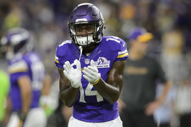 MINNEAPOLIS, MN - SEPTEMBER 18: Stefon Diggs #14 of the Minnesota Vikings applauds as he warms up before the game against the Green Bay Packers on September 18, 2016 at US Bank Stadium in Minneapolis, Minnesota. The Vikings defeated the Packers 17-14. (Photo by Hannah Foslien/Getty Images)