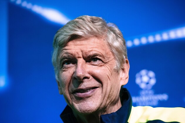 Arsenal's head coach Arsene Wenger gives a press conference on the eve of the UEFA Champions League group A football match between Ludogorets and Arsenal in Sofia on October 31, 2016. / AFP / DIMITAR DILKOFF        (Photo credit should read DIMITAR DILKOFF/AFP/Getty Images)