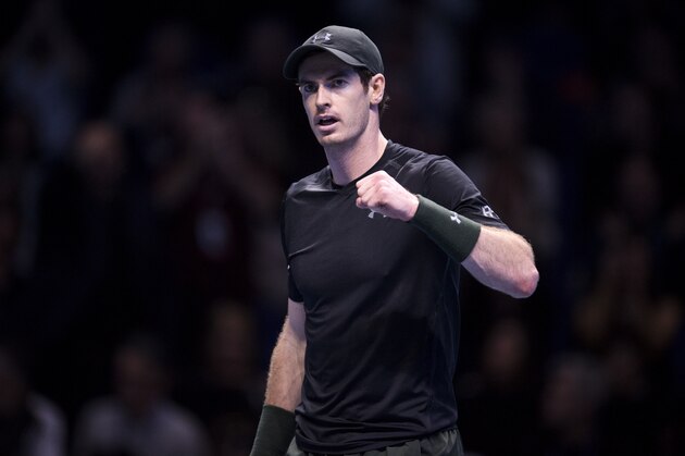 LONDON, ENGLAND - NOVEMBER 16:  Andy Murray of Great Britain reacts during his men's singles match against Kei Nishikori of Japan on day four of the ATP World Tour Finals at O2 Arena on November 16, 2016 in London, England.  (Photo by Justin Setterfield/Getty Images)