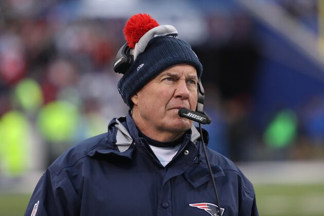 ORCHARD PARK, NY - OCTOBER 30: Head coach Bill Belichick of the New England Patriots during NFL game action against the Buffalo Bills at New Era Field on October 30, 2016 in Orchard Park, New York. (Photo by Tom Szczerbowski/Getty Images)
