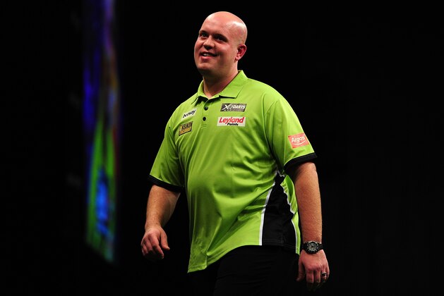 EXETER, ENGLAND - MARCH 05:  Michael van Gerwen of Holland reacts after missing a dart against Peter Wright of Scotland during The Betway Premier League Darts at Westpoint Arena on March 5, 2015 in Exeter, England.  (Photo by Dan Mullan/Getty Images)