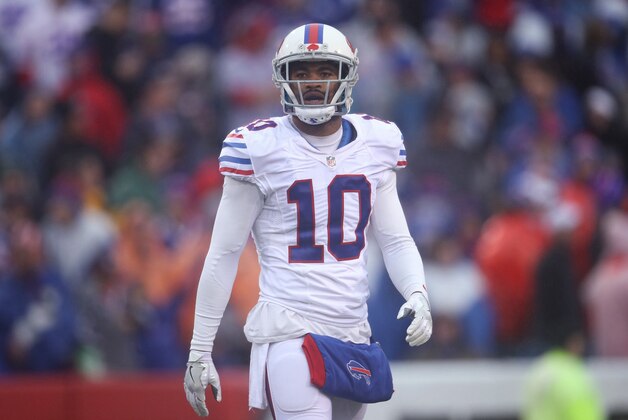 ORCHARD PARK, NY - OCTOBER 30: Robert Woods #10 of the Buffalo Bills looks on during NFL game action against the New England Patriots at New Era Field on October 30, 2016 in Orchard Park, New York. (Photo by Tom Szczerbowski/Getty Images)