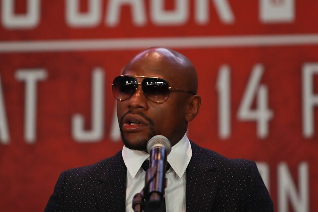 NEW YORK, NY - NOVEMBER 16:  President of Mayweather Promotions Floyd Mayweather addresses the crowd during the press conference announcing the Badou Jack v James DeGale Super Middleweight World Title Unification Bout at Barclays Center on November 16, 2016 in the Brooklyn borough of New York City.  (Photo by Michael Reaves/Getty Images)