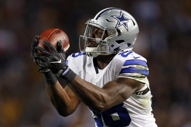 PITTSBURGH, PA - NOVEMEBER 13:  Dez Bryant #88 of the Dallas Cowboys in action against the Pittsburgh Steelers on November 13, 2016 at Heinz Field in Pittsburgh, Pennsylvania.  (Photo by Justin K. Aller/Getty Images)