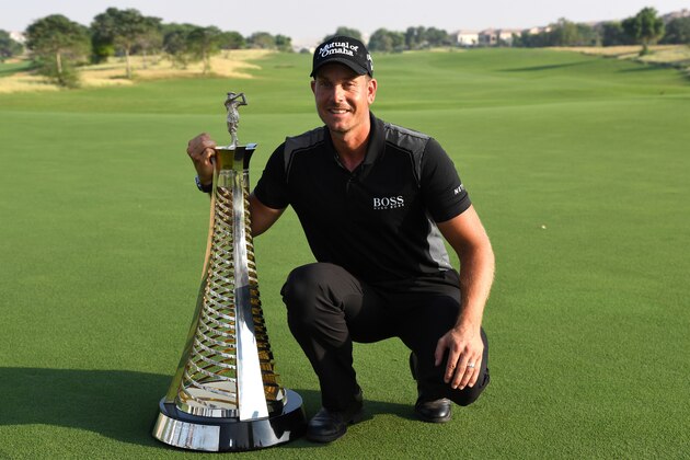 DUBAI, UNITED ARAB EMIRATES - NOVEMBER 20:  Henrik Stenson of Sweden poses with the Race to Dubai trophy during day four of the DP World Tour Championship at Jumeirah Golf Estates on November 20, 2016 in Dubai, United Arab Emirates.  (Photo by Ross Kinnaird/Getty Images)