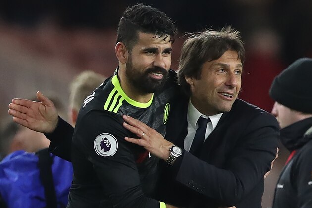 MIDDLESBROUGH, ENGLAND - NOVEMBER 20: Diego Costa of Chelsea celebrates with Chelsea manager Antonio Conte during the Premier League match between Middlesbrough and Chelsea at Riverside Stadium on November 20, 2016 in Middlesbrough, England. (Photo by Ian MacNicol/Getty Images)