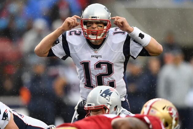 SANTA CLARA, CA - NOVEMBER 20:  Tom Brady #12 of the New England Patriots signals to his team against the San Francisco 49ers during their NFL game at Levi's Stadium on November 20, 2016 in Santa Clara, California.  (Photo by Thearon W. Henderson/Getty Images)