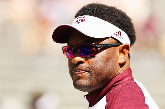 COLLEGE STATION, TX - OCTOBER 08:  Head coach Kevin Sumlin of the Texas A&M Aggies walks out to the field prior to the start of their game against the Tennessee Volunteers at Kyle Field on October 8, 2016 in College Station, Texas.  (Photo by Scott Halleran/Getty Images)