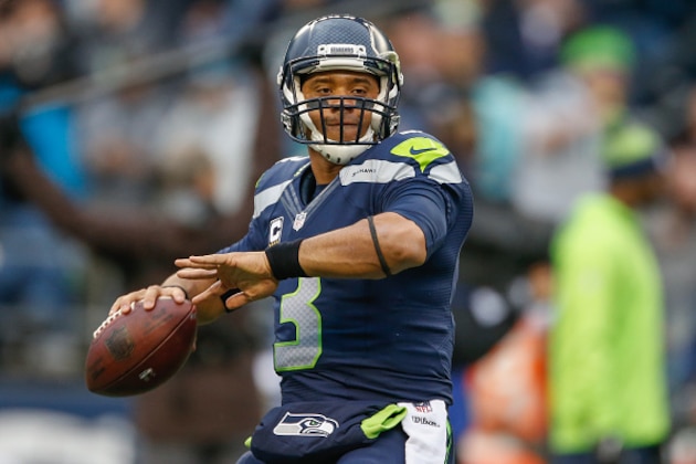 SEATTLE, WA - NOVEMBER 20:  Quarterback Russell Wilson