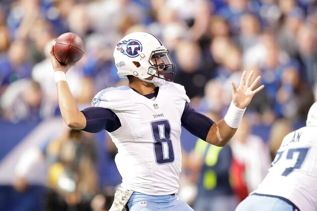 INDIANAPOLIS, IN - NOVEMBER 20:  Marcus Mariota #8 of the Tennessee Titans passes the ball during the first half of the game against the Indianapolis Colts at Lucas Oil Stadium on November 20, 2016 in Indianapolis, Indiana.  (Photo by Andy Lyons/Getty Images)