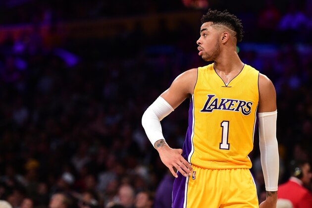 LOS ANGELES, CA - NOVEMBER 15:  D'Angelo Russell #1 of the Los Angeles Lakers during a 125-118 Laker win over the Brooklyn Nets at Staples Center on November 15, 2016 in Los Angeles, California.  NOTE TO USER: User expressly acknowledges and agrees that, by downloading and or using this photograph, User is consenting to the terms and conditions of the Getty Images License Agreement.  (Photo by Harry How/Getty Images)