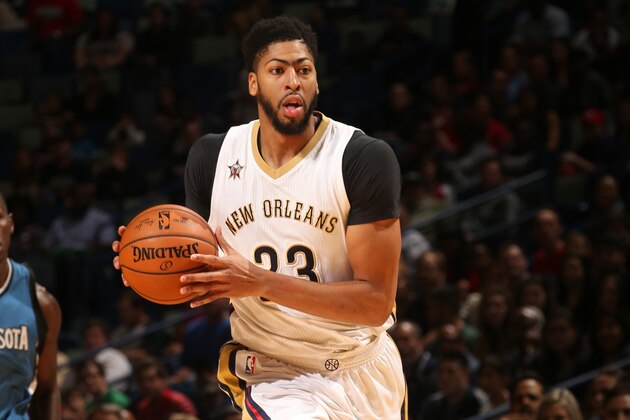NEW ORLEANS, LA - NOVEMBER 23: Anthony Davis #23 of the New Orleans Pelicans handles the ball against the Minnesota Timberwolves on November 23, 2016 at the Smoothie King Center in New Orleans, Louisiana. NOTE TO USER: User expressly acknowledges and agrees that, by downloading and or using this Photograph, user is consenting to the terms and conditions of the Getty Images License Agreement. Mandatory Copyright Notice: Copyright 2016 NBAE (Photo by Layne Murdoch/NBAE via Getty Images)