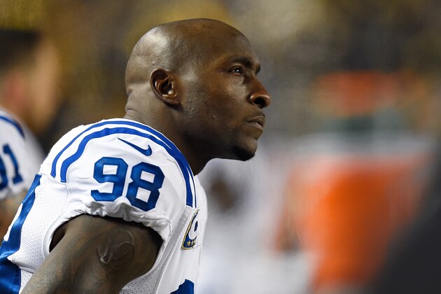 PITTSBURGH, PA - DECEMBER 6:  Robert Mathis #98 of the Indianapolis Colts looks on during the game against the Pittsburgh Steelers at Heinz Field on December 6, 2015 in Pittsburgh, Pennsylvania. (Photo by Joe Sargent/Getty Images) ***Local Caption ***