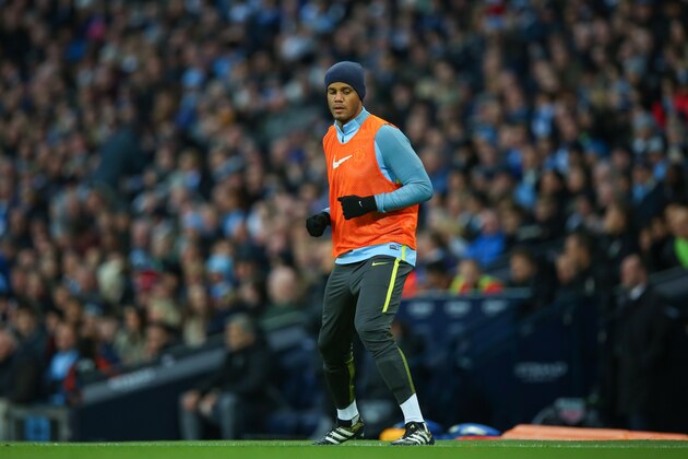MANCHESTER, ENGLAND - NOVEMBER 05: Vincent Kompany of Manchester City during the Premier League match between Manchester City and Middlesbrough at Etihad Stadium on November 5, 2016 in Manchester, England. (Photo by Robbie Jay Barratt - AMA/Getty Images)