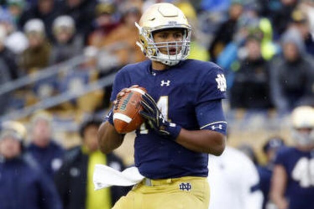 Notre Dame quarterback DeShone Kizer looks to pass against Virginia Tech during the first half of an NCAA college football game in South Bend, Ind., Saturday, Nov. 19, 2016. (AP Photo/Nam Y. Huh)