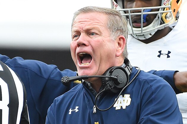 LOS ANGELES, CA - NOVEMBER 26:  Head coach Brian Kelly of the Notre Dame Fighting Irish argues a call in the first half of the game against the USC Trojans at the Los Angeles Memorial Coliseum on November 26, 2016 in Los Angeles, California. (Photo by Jayne Kamin-Oncea/Getty Images)