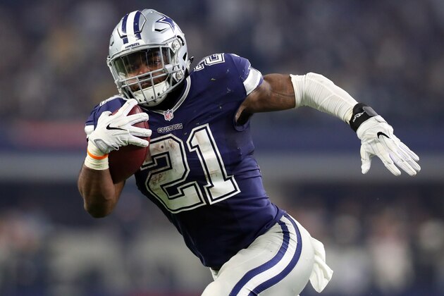 ARLINGTON, TX - NOVEMBER 24:   Ezekiel Elliott #21 of the Dallas Cowboys rushes the ball during the fourth quarter against the Washington Redskins at AT&T Stadium on November 24, 2016 in Arlington, Texas.  (Photo by Tom Pennington/Getty Images)